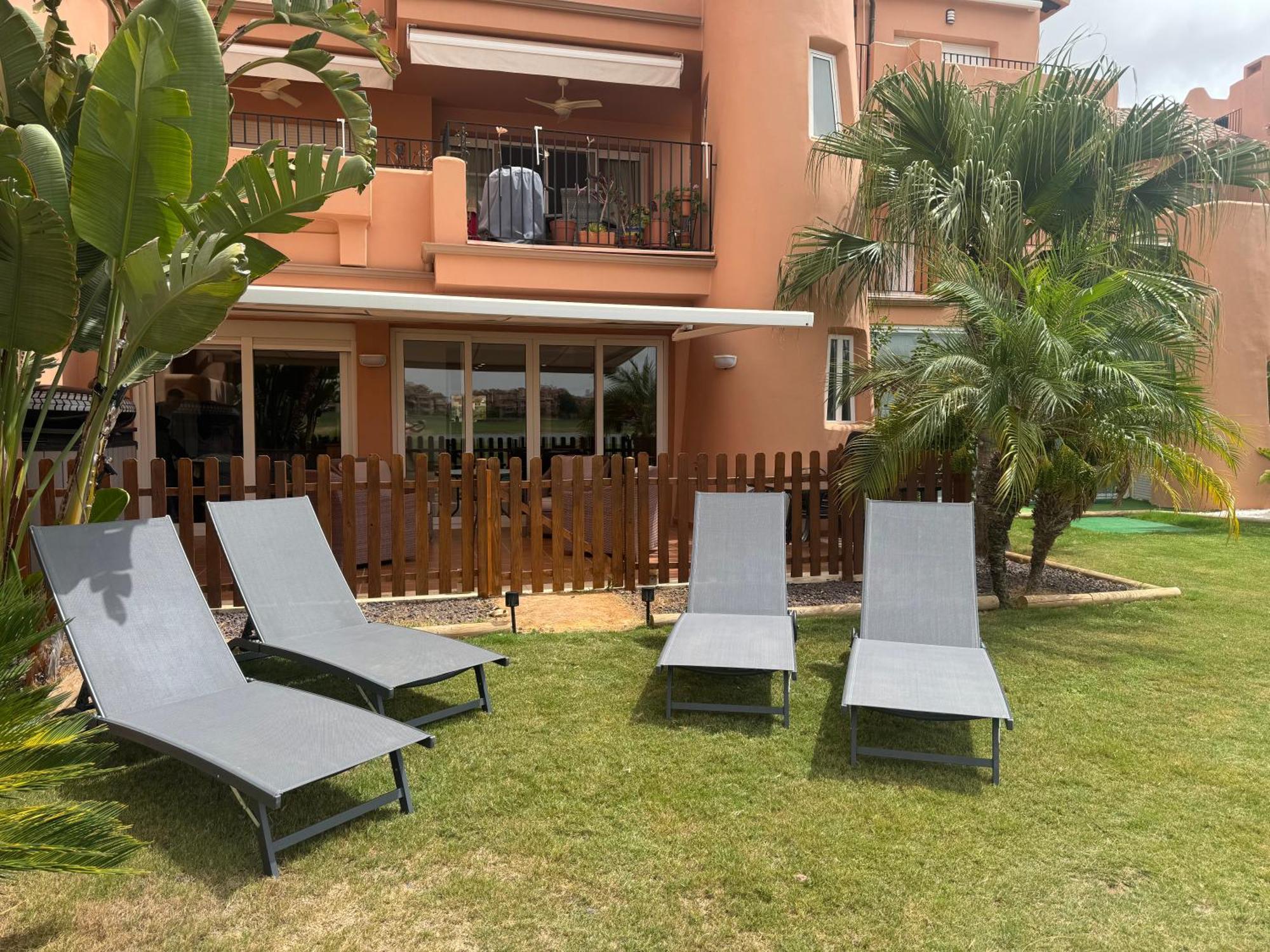 Mar Menor Golf Resort, Luxury Sleeps 6, Lake Views Мурсія Екстер'єр фото